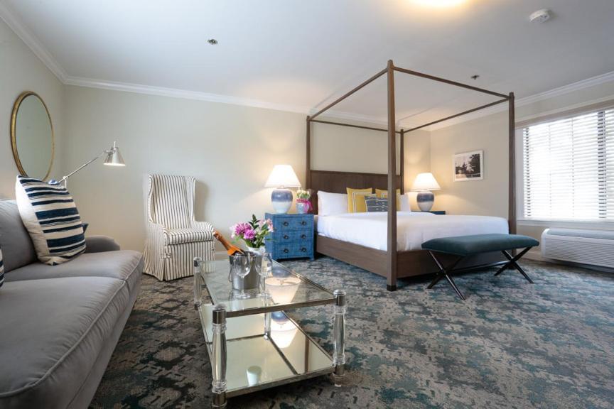 Southampton Inn Екстер'єр фото